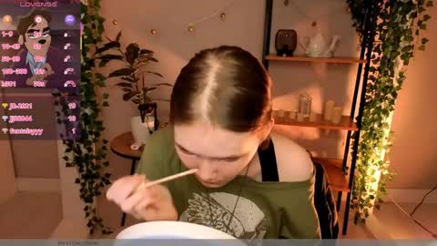 Dilara online show from June 2, 2:08 pm