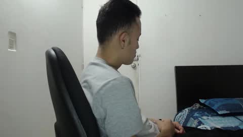 Dimitri online show from December 2, 2:13 am