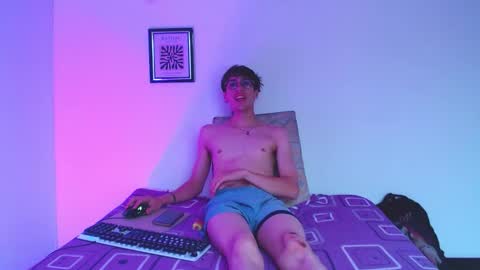 dio_star online show from February 19, 10:31 pm