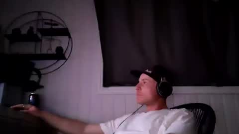 dirkdigglerofficial online show from June 13, 10:31 pm