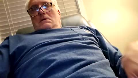 dirty69oldman online show from January 14, 12:45 pm