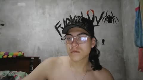 dirty model online show from April 6, 6:03 am