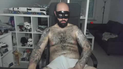 Snapshot of dirtybalws chatting on September 20, 5:16 pm Robert online show from September 20, 5:16 pm