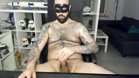 Snapshot of dirtybalws chatting on March 3, 3:08 am Robert online show from March 3, 3:08 am