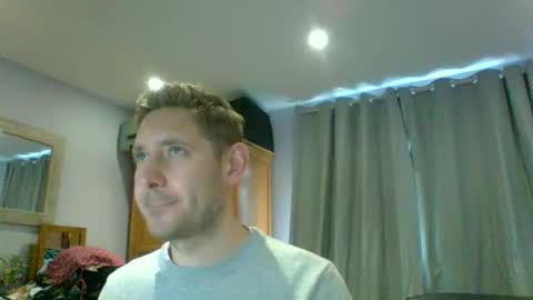 Exhibitionist Ben online show from December 17, 12:01 pm