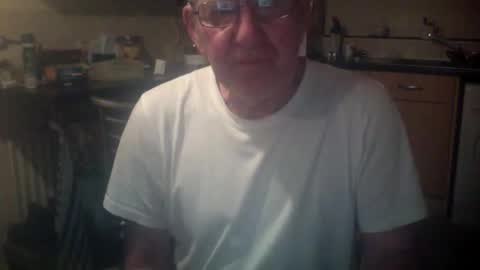 Snapshot of discovery63 chatting on September 16, 7:06 pm discovery63 online show from September 16, 7:06 pm