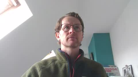 Snapshot of discovery_99 chatting on October 24, 12:39 pm discovery_99 online show from October 24, 12:39 pm