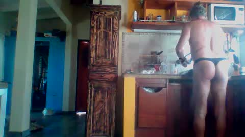 discretopasivo online show from March 9, 12:10 pm