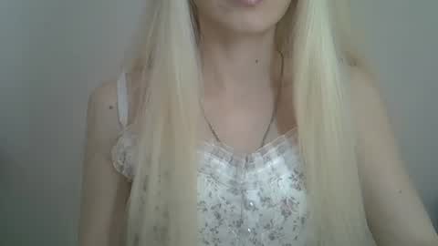 DitaMilton online show from August 8, 10:14 am