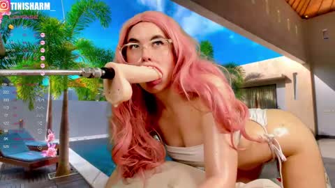 Tini online show from February 25, 7:49 pm