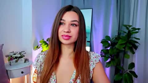 Tia online show from January 17, 11:57 pm