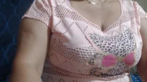 diviina online show from June 6, 6:58 pm