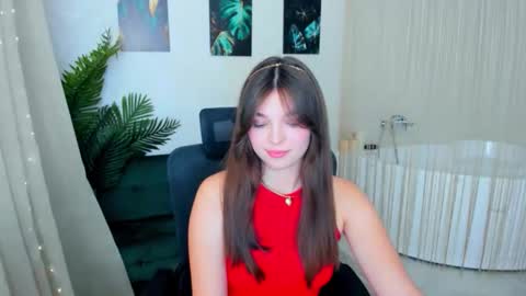 Hannah online show from September 29, 11:20 am