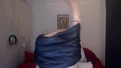 Alexxa online show from March 27, 9:16 pm