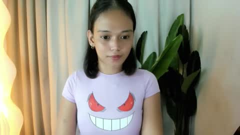 Crystal mae online show from April 15, 3:26 pm