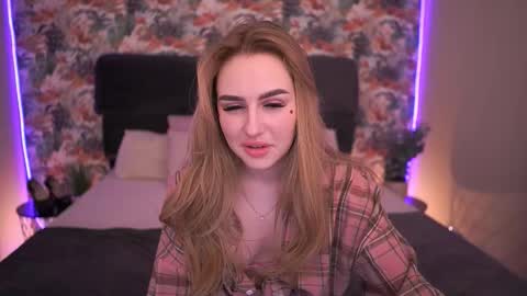 DivineJasss online show from February 27, 10:02 pm