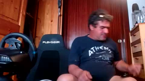 Snapshot of divitimido chatting on October 14, 1:41 am divitimido online show from October 14, 1:41 am