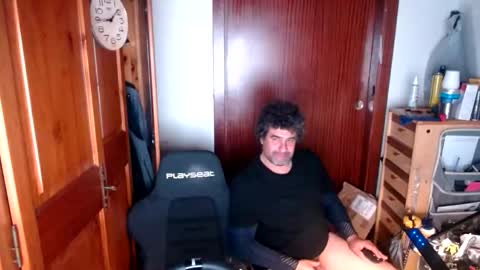 divitimido online show from January 8, 6:19 am