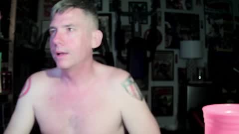 dix_handley_50 online show from April 2, 1:46 am