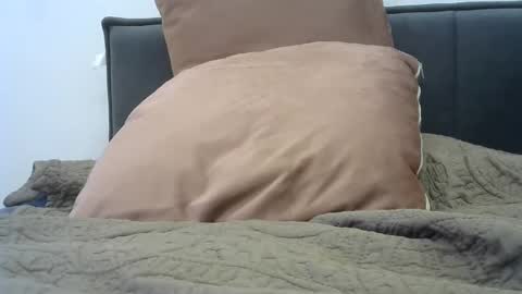 dixsonnnnn online show from December 14, 10:02 am