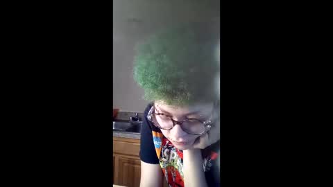 dizzinsweatyy online show from February 11, 9:29 pm