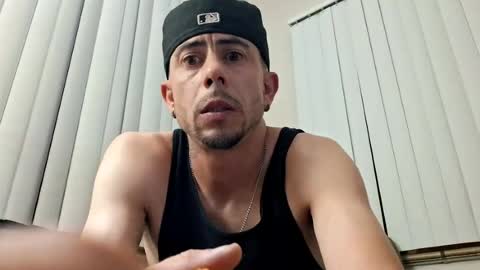 dizzystacks24 online show from August 5, 6:43 am