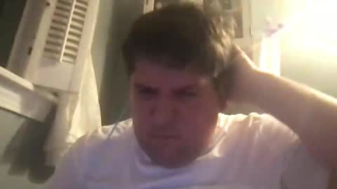 Snapshot of dj_stud chatting on September 16, 5:54 am dj_stud online show from September 16, 5:54 am