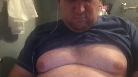 Snapshot of dj_stud chatting on October 18, 3:54 am dj_stud online show from October 18, 3:54 am