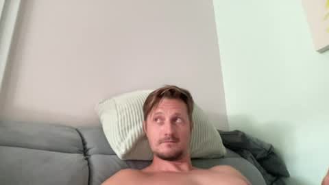 djo68686666 online show from July 24, 2:14 pm