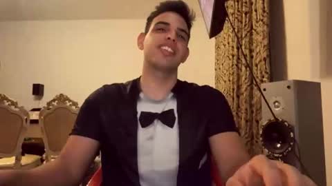 Djonson  online show from April 16, 8:53 pm