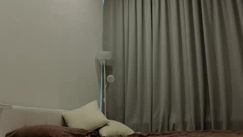 My name is Emma  I am the treasure that you have been looking for for so long  online show from March 23, 1:16 pm