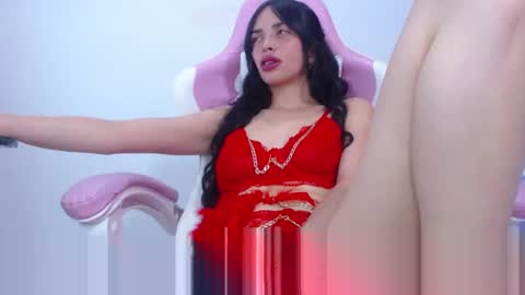 Dolce online show from March 3, 4:58 pm