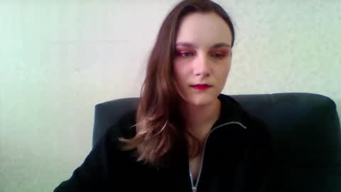 dolcezza_ online show from March 28, 11:33 am