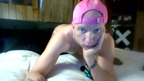 doll1028064212 online show from July 30, 9:23 pm