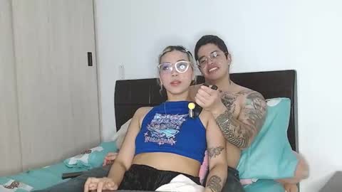 Snapshot of doll_and_sex chatting on February 3, 3:53 am Auro and Santiago online show from February 3, 3:53 am