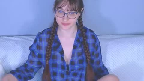 Tessa online show from February 25, 4:43 pm