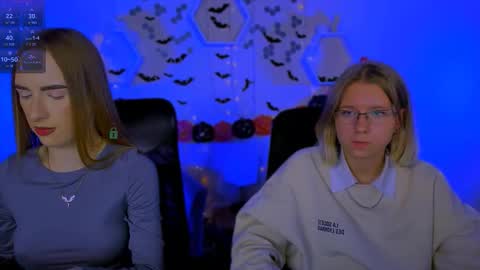 doll_vey online show from November 3, 7:59 pm