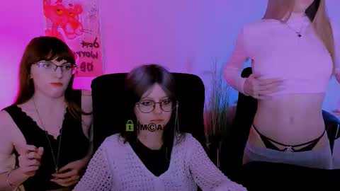 doll_vey online show from February 1, 9:34 pm