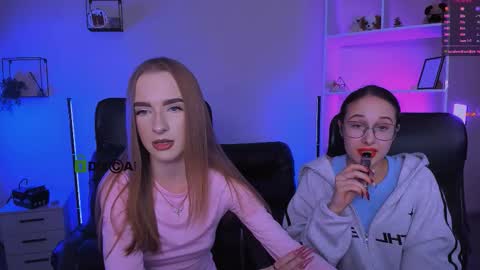 doll_vey online show from November 6, 8:12 pm