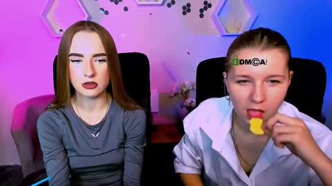 doll_vey online show from November 20, 8:39 pm