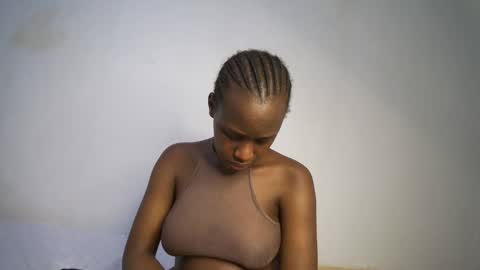 dollberry online show from March 2, 2:32 pm