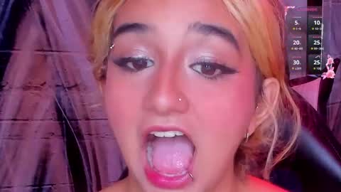 Dolly pocket online show from March 18, 9:53 pm