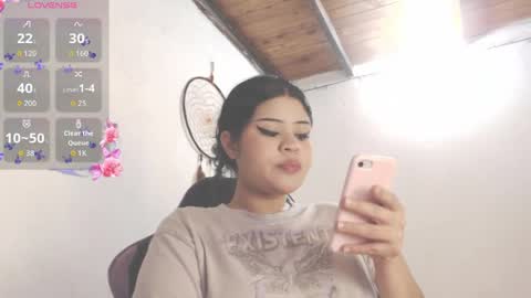 dollysweet666 online show from April 11, 6:40 am