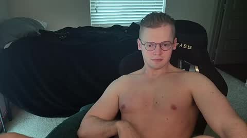 doloresman online show from May 19, 11:01 pm