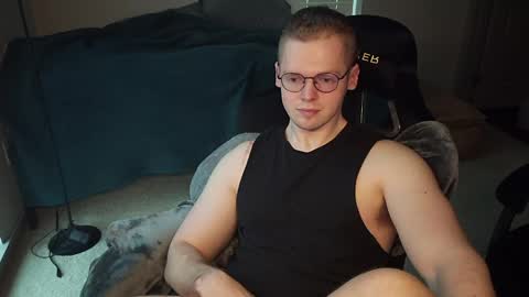 doloresman online show from April 2, 12:07 am