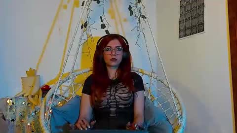 Dolores Sage online show from May 15, 4:25 pm