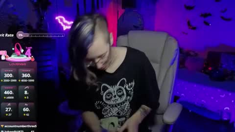 Bigbearnbunnyboy online show from January 13, 5:37 am