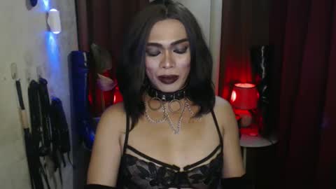 diana online show from May 23, 5:25 am