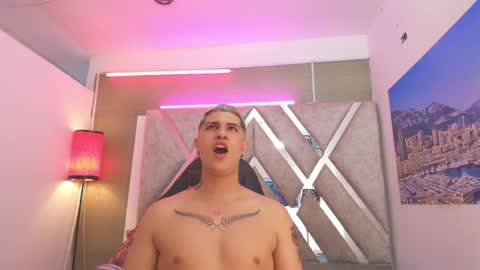 DOMI online show from April 17, 3:53 am