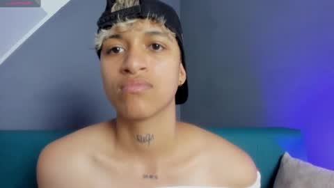 Snapshot of dominick_joness chatting on March 7, 7:49 pm Dominick  online show from March 7, 7:49 pm